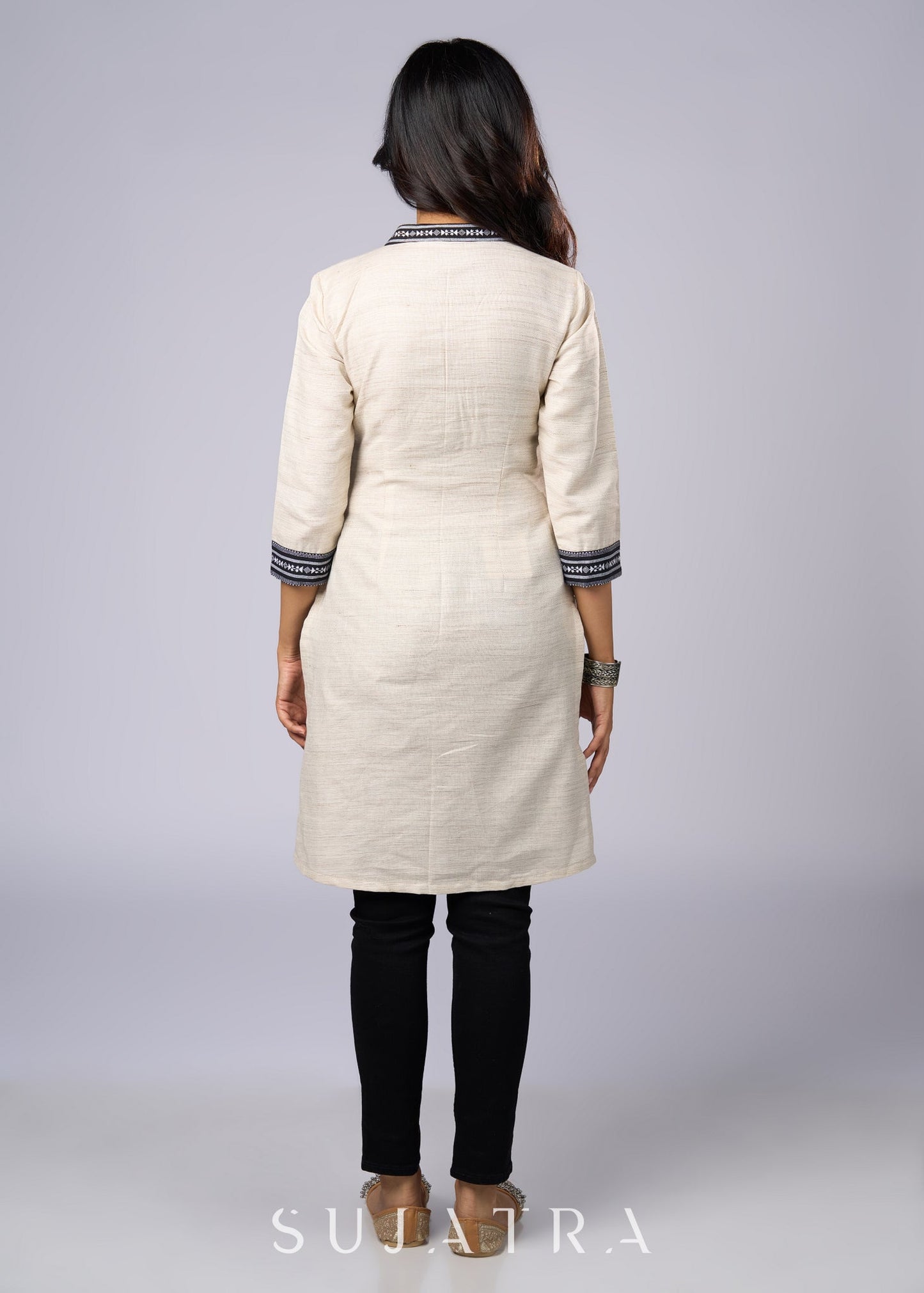 Elegant Off White Cotton Tunic Adorned with Kutch Mirror Work