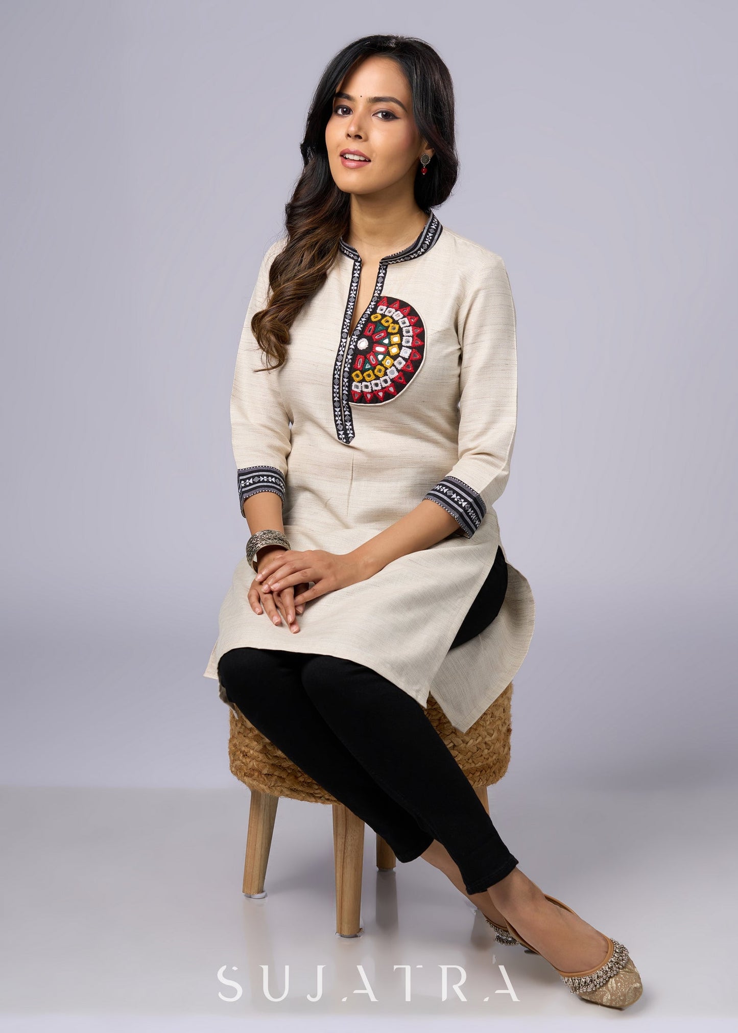 Elegant Off White Cotton Tunic Adorned with Kutch Mirror Work