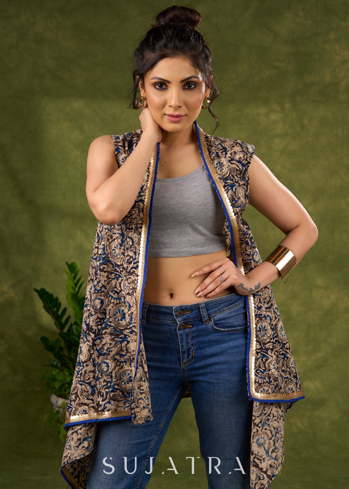 Flowy Grey Kalamkari Floral Asymmetrical Shrug With Delicate Golden Touch For Free Spirited Style