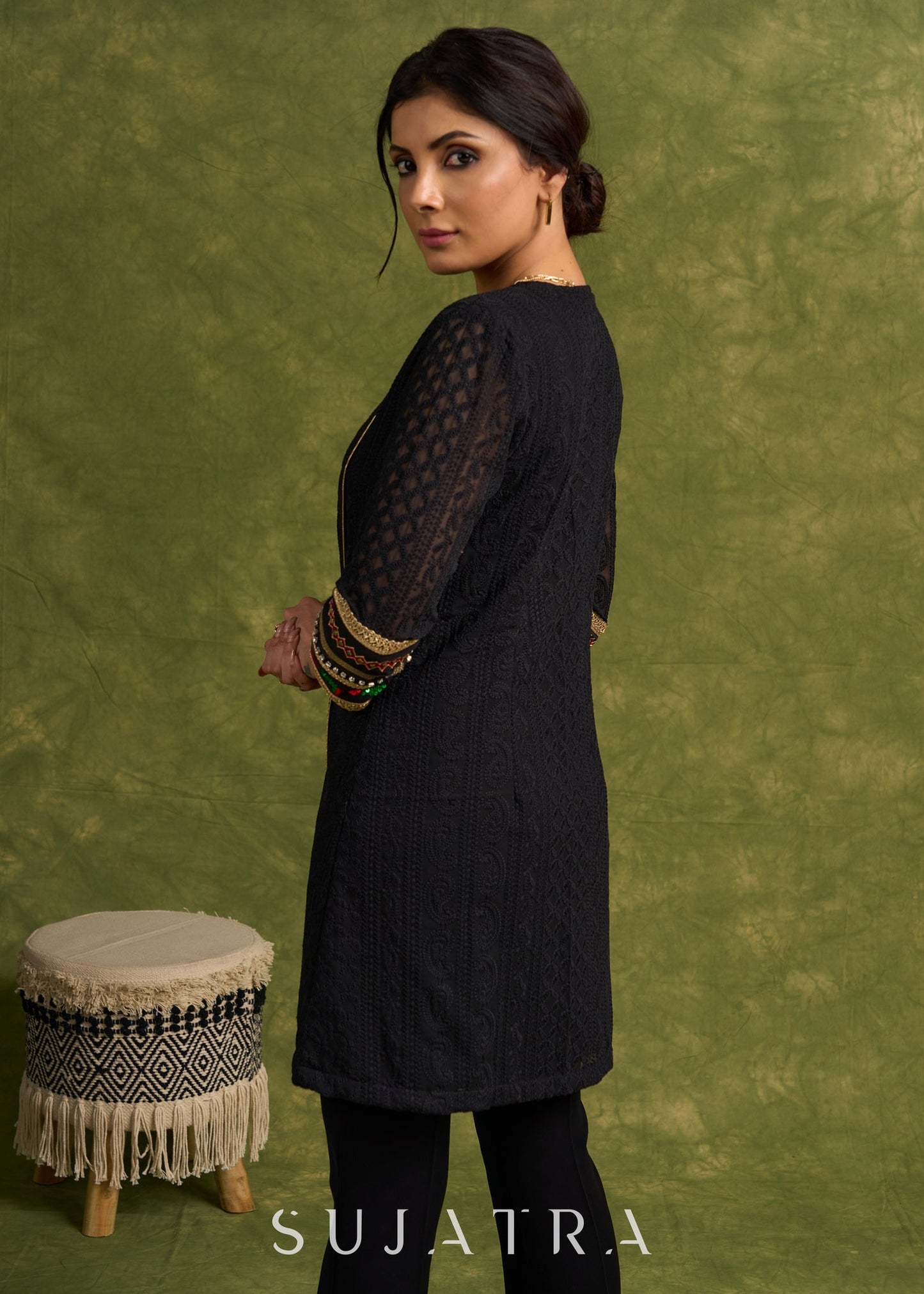 Evening Allure : Black Chikankari Long Shrug With The Sprinkle Of Red & Green Unique Embellishments