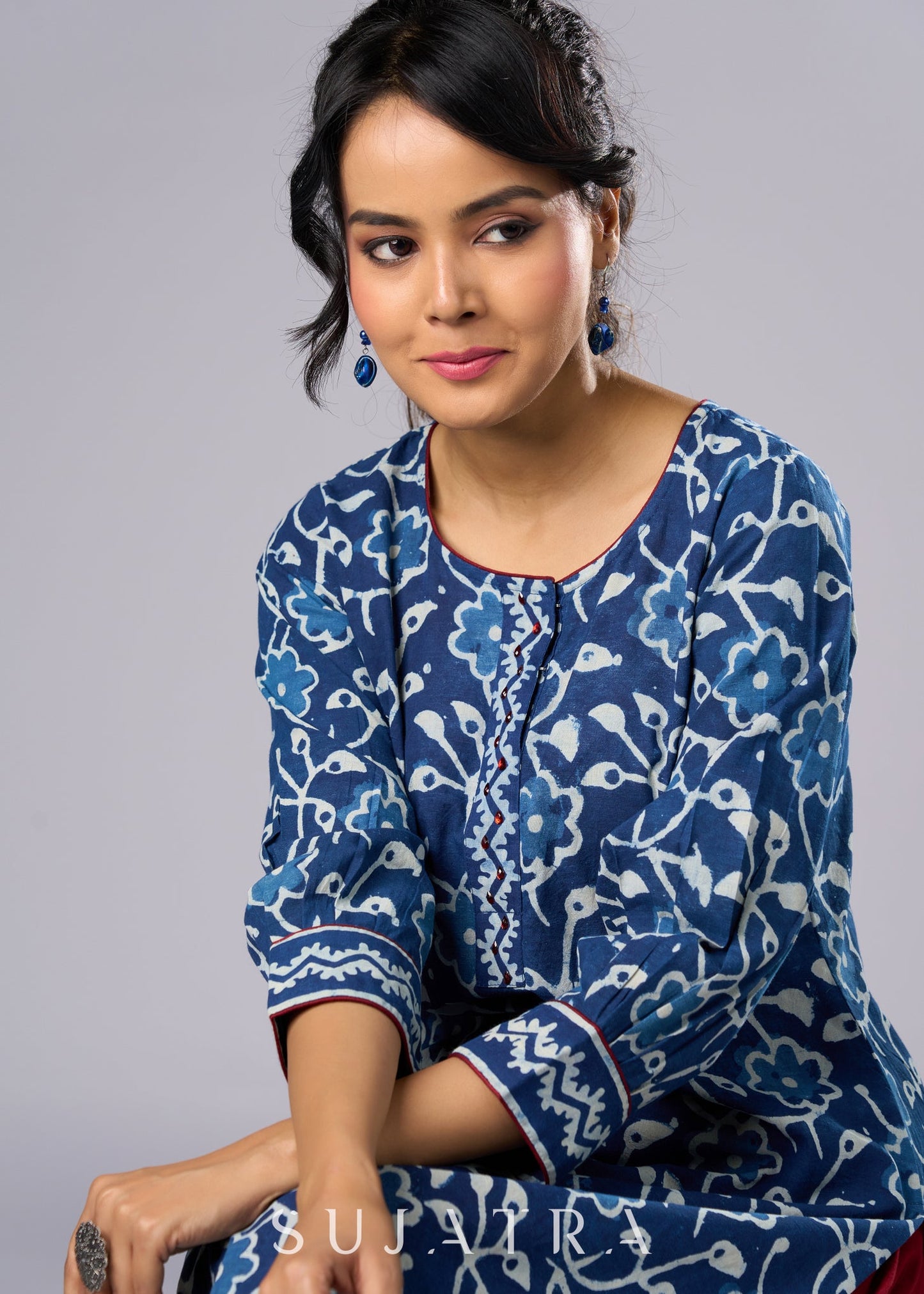 Stylish Indigo Cotton Tunic with A Flattering Silhouette Pant Additional