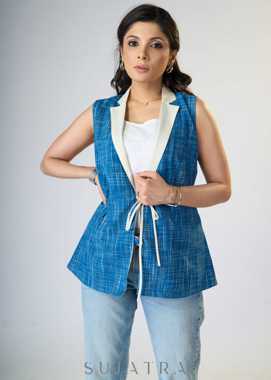 Smart Blue cotton checks sleeveless collared top with front tie-ups & Inner