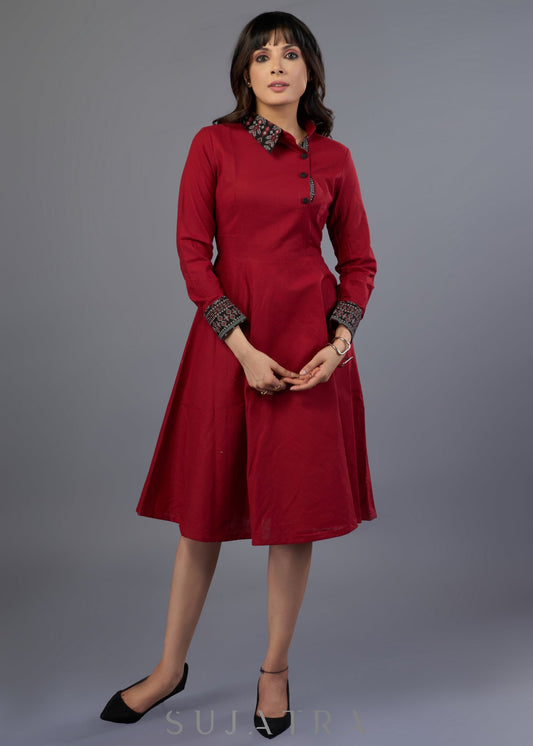 Stylish Maroon Cotton Collared Dress