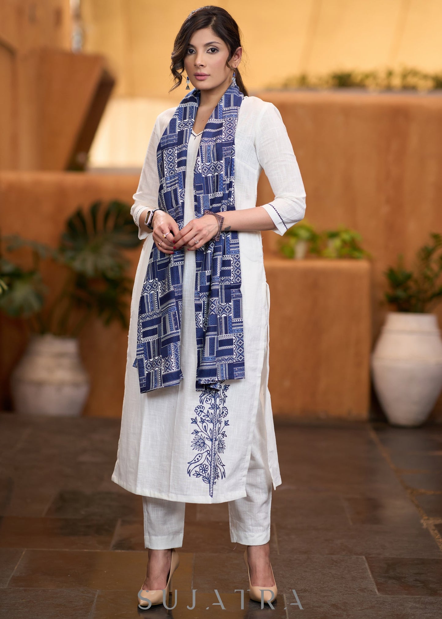 Classic White cotton side embroidered Kurta with pant Stole optional