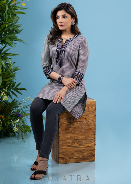 Casual grey cotton checkered tunic with ikat combination