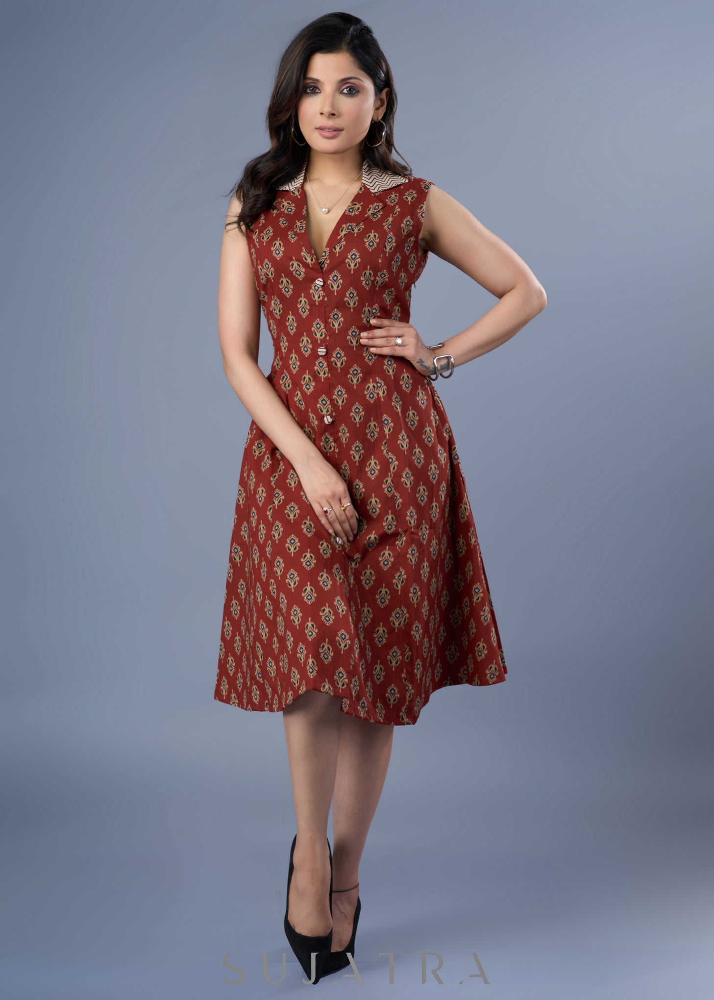 Easy Maroon Cotton Printed Collar Dress