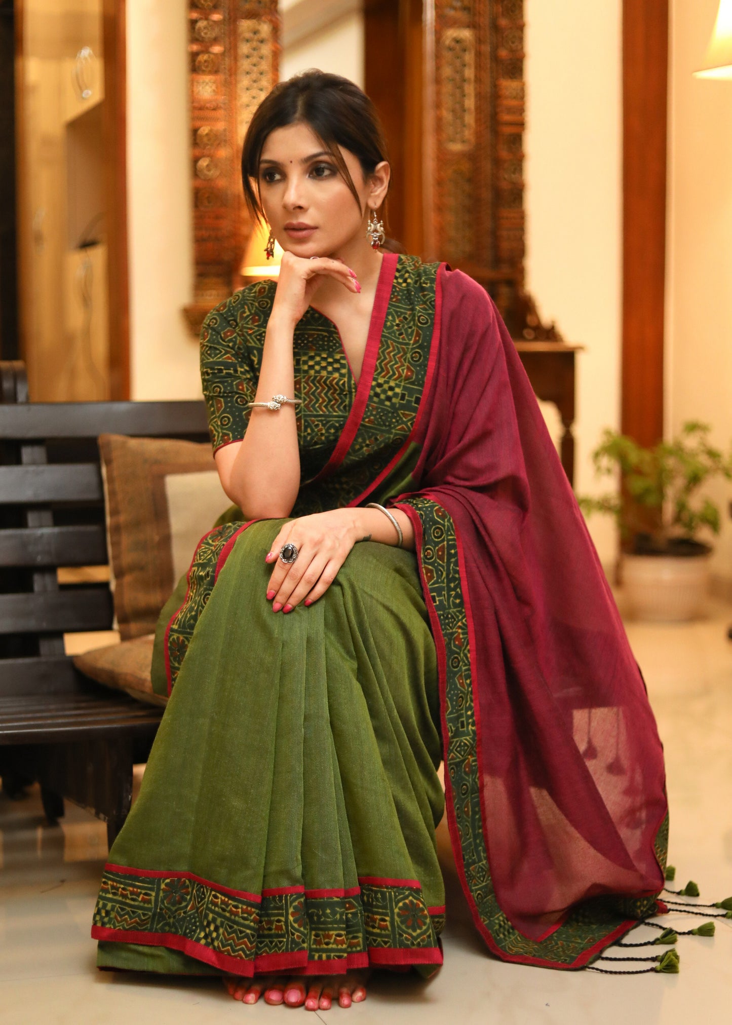 Versatile green and magenta combination Cotton saree with green Ajrakh border