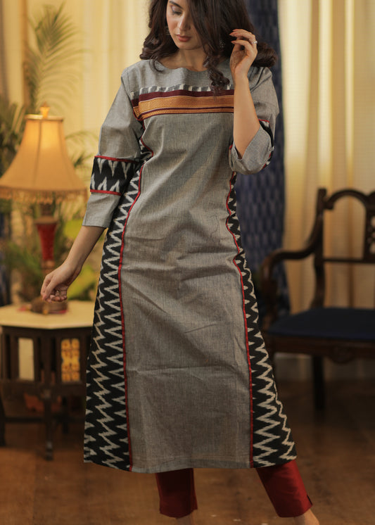 Straight cut Handloom Cotton Kurta with Ikat and Khun Border