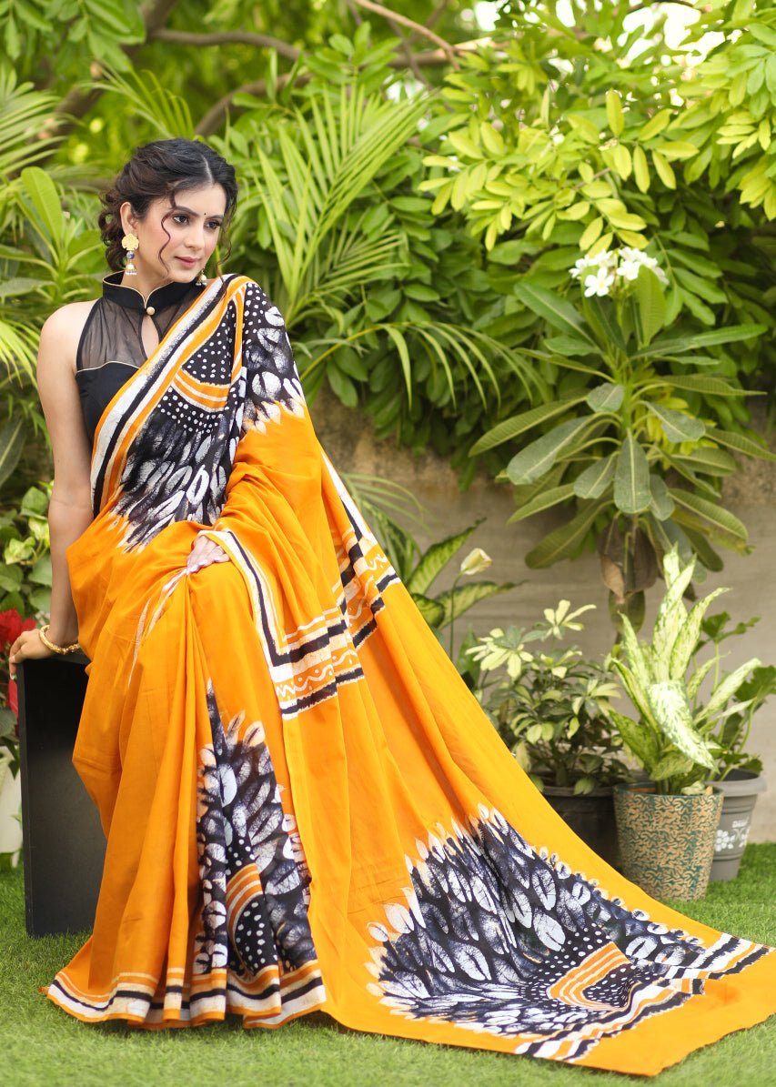 Exquisite Mustard Cotton Mul Abstract Print Saree