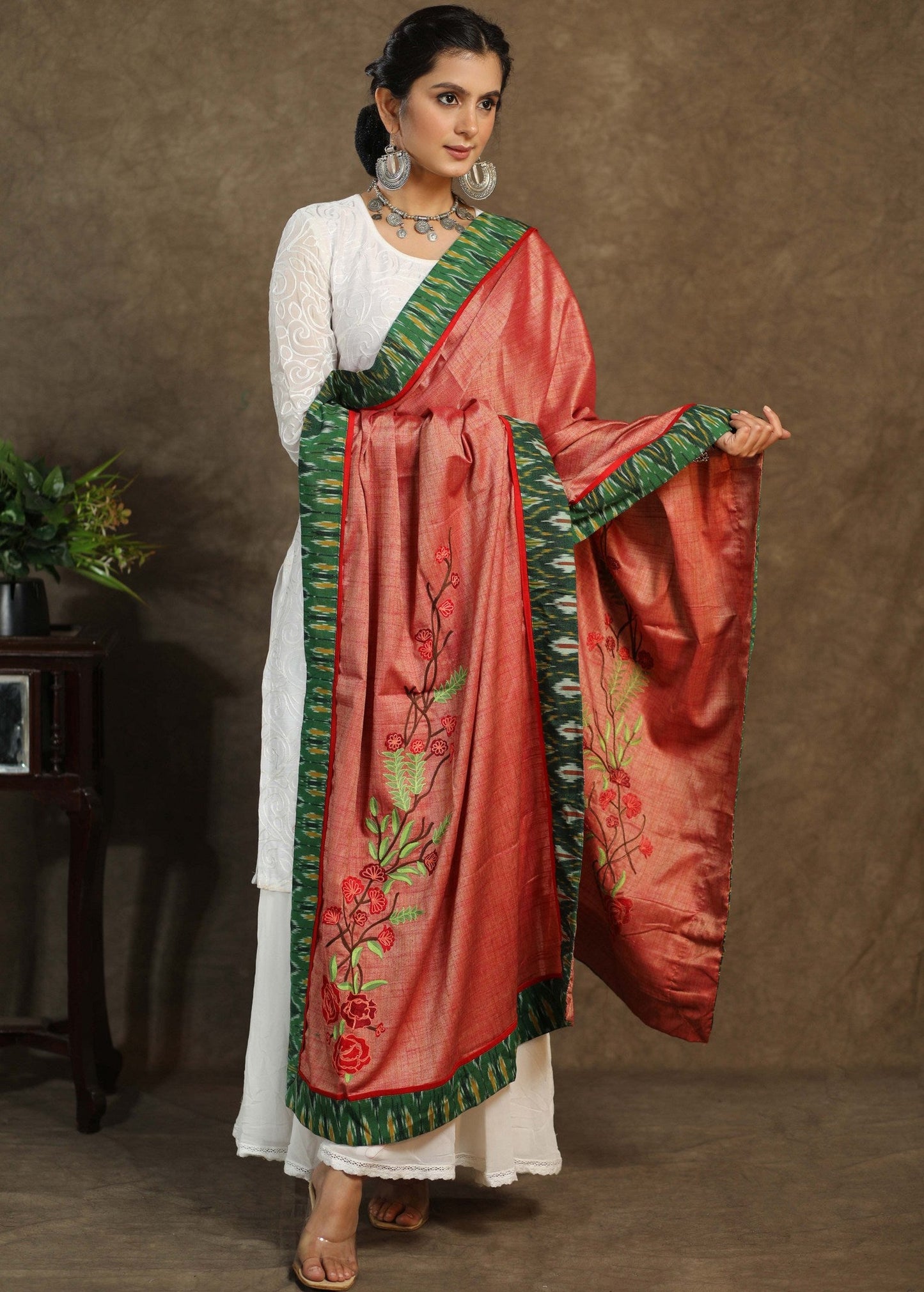 Semi-silk pink dupatta with delicate embroidery and green Ikkat border