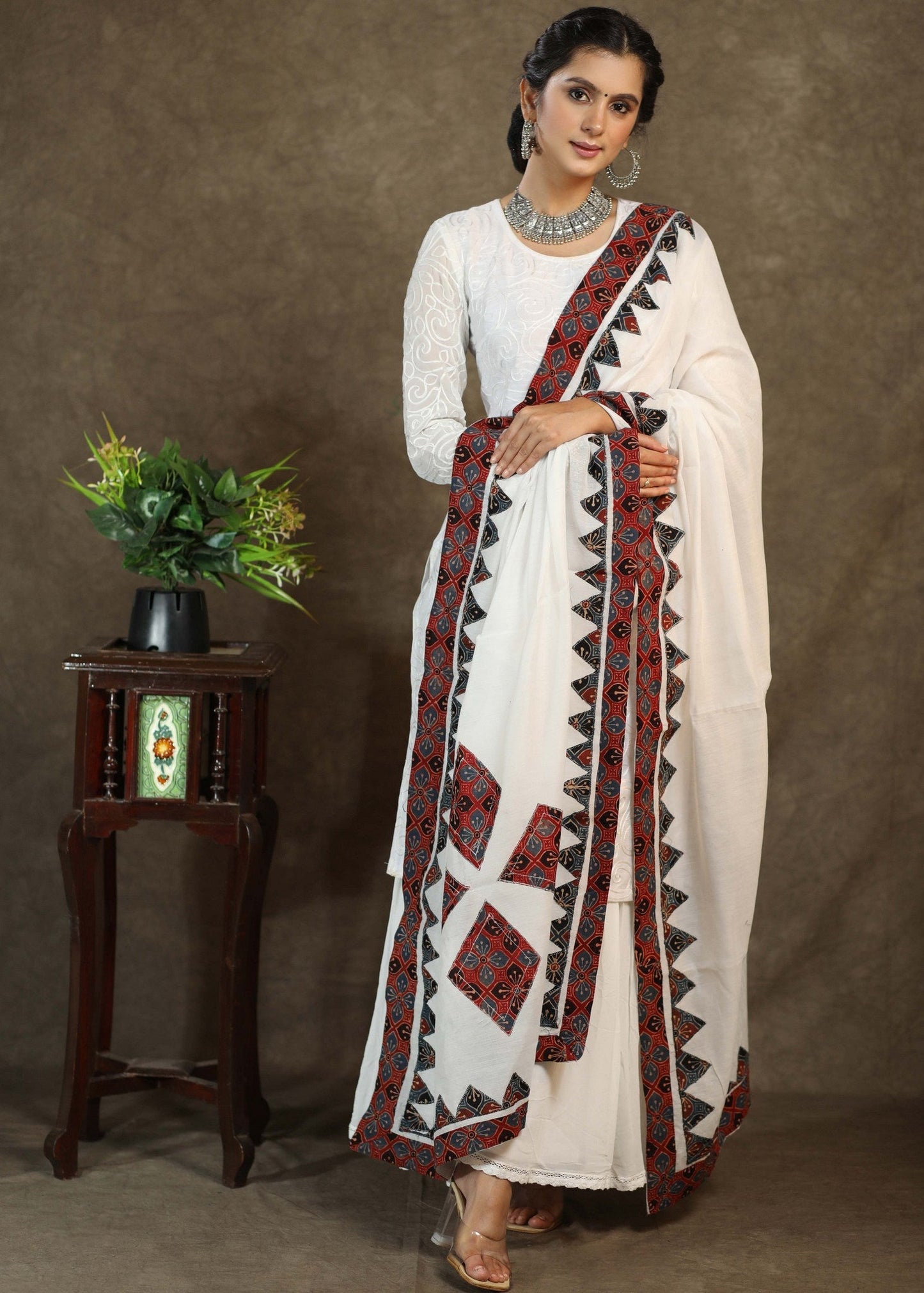 White chanderi dupatta with Ajrakh combination