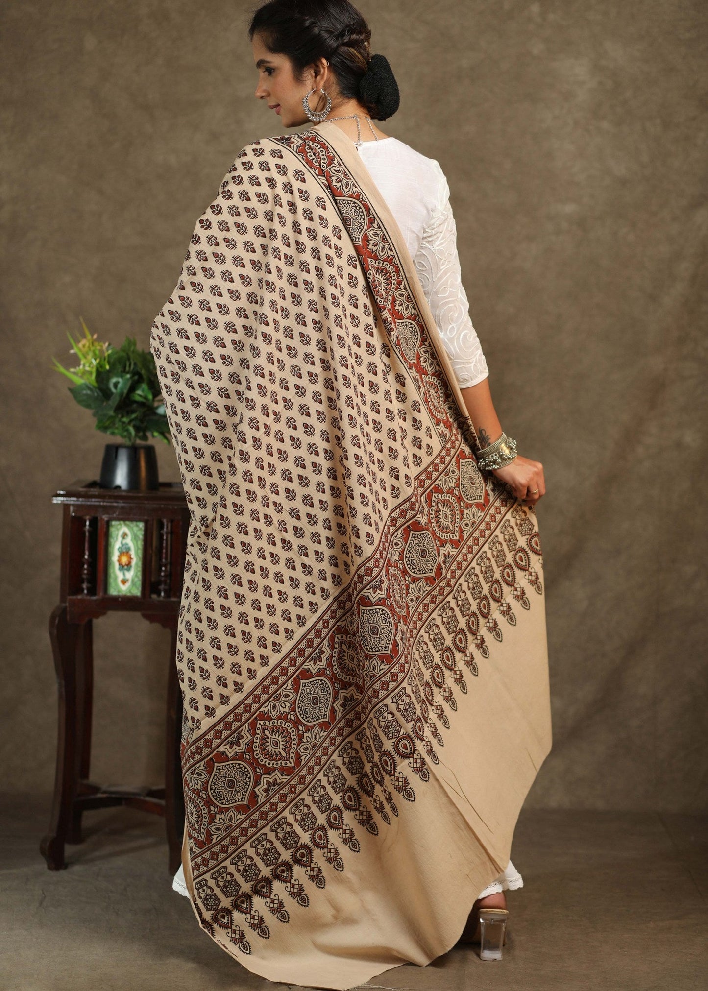 Exclusive creme cotton printed dupatta