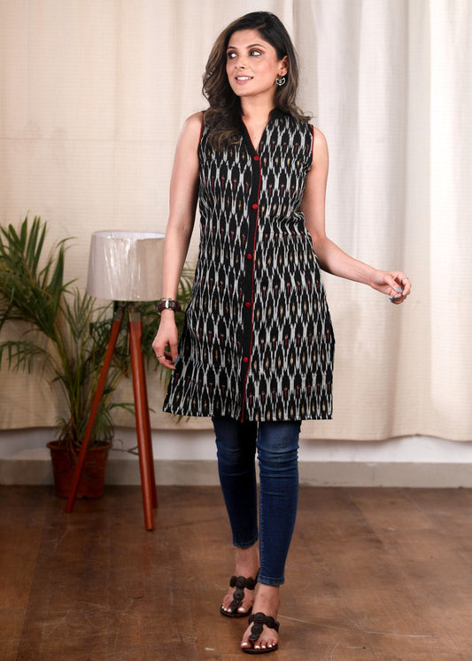 Exclusive black sleeveless ikat tunic