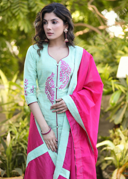 Classy Pista Green Pure Cotton Contrast Embroidered Kurta Pant Set - Dupatta Optional