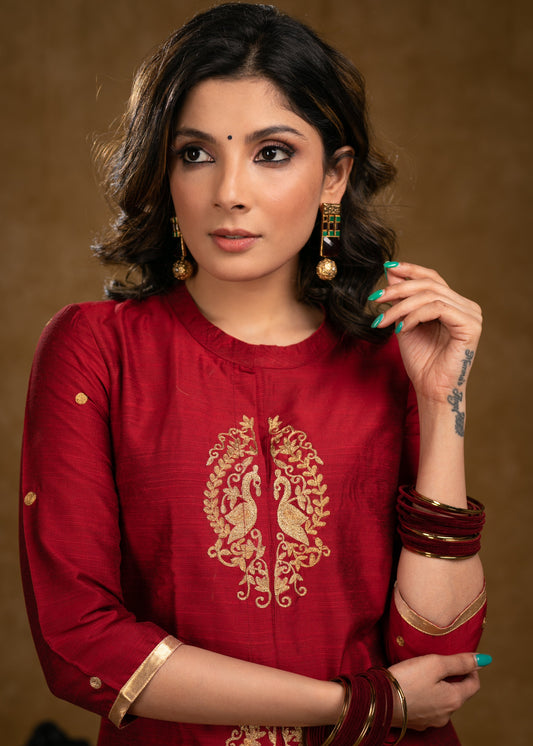 Elegant Maroon Cotton Silk Kurta with Peacock Embroidered Motifs in Front