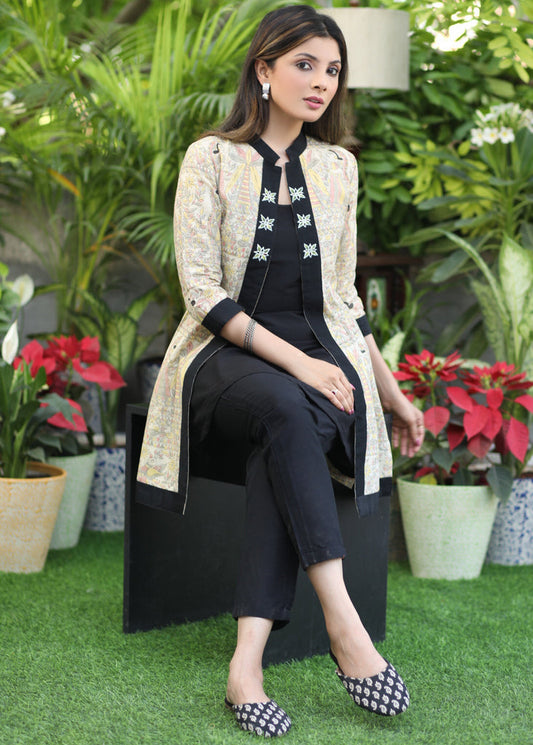 Trendy Madhubani Print with Black Border All Over Tunic