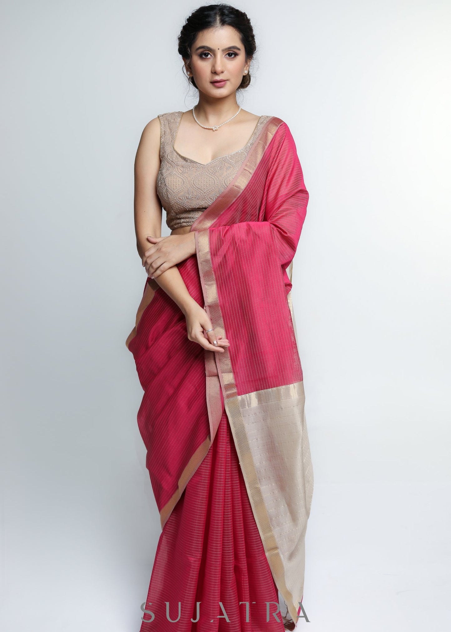 Classy Pink Pure Maheshwari Saree with Zari Border & Cream Pallu