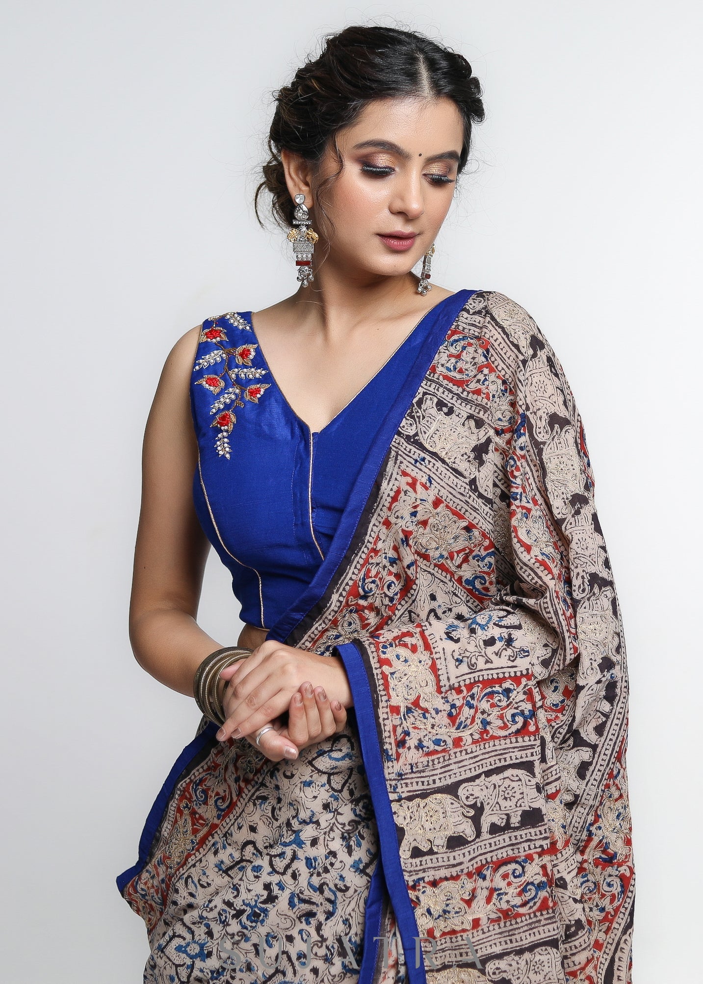 Smart  Kalamkari print Cotton Saree with Gold thread work and Blue Border