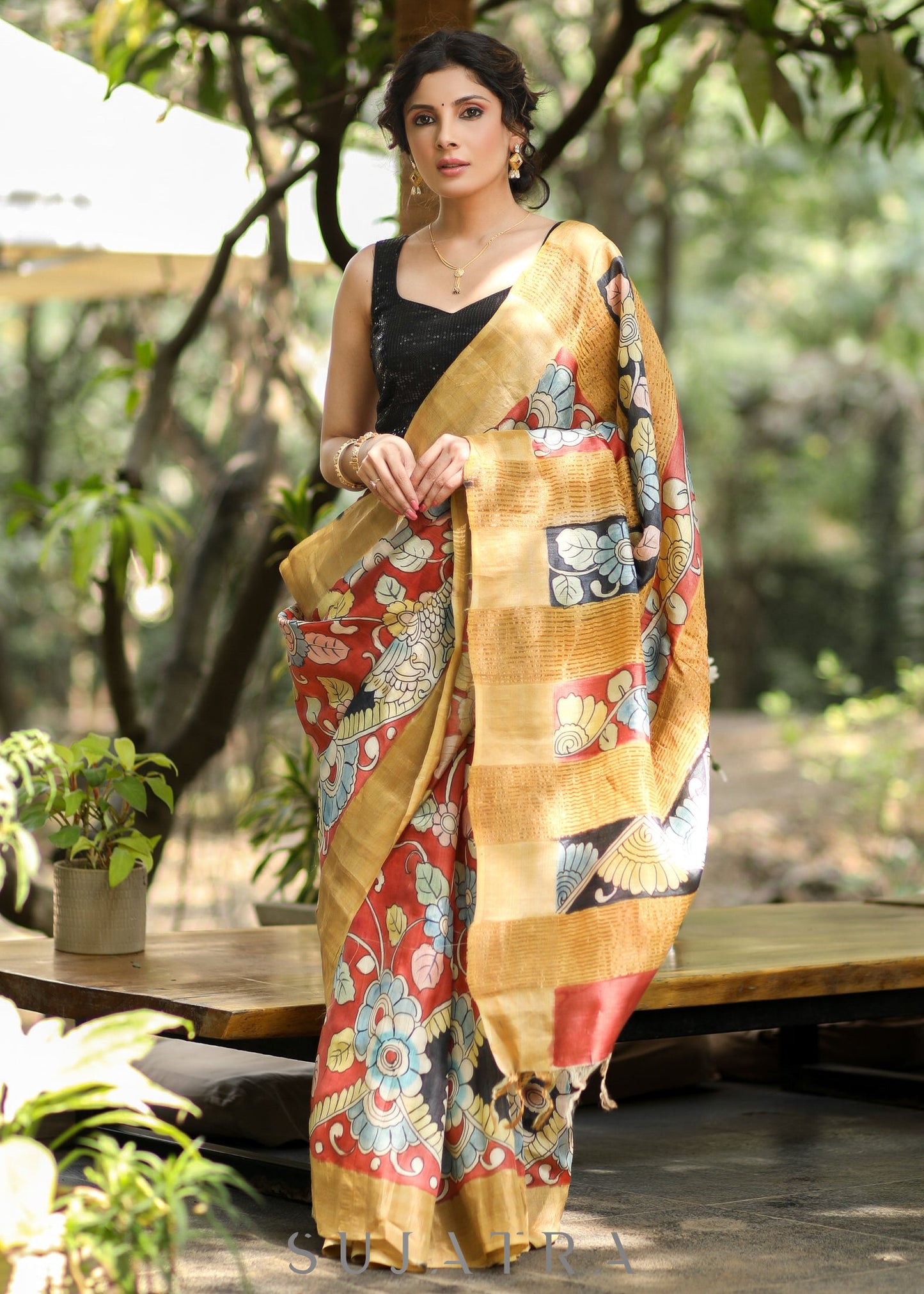 Beautiful Pure Silk Pen Kalamkari Handpainted Milk Wash Saree